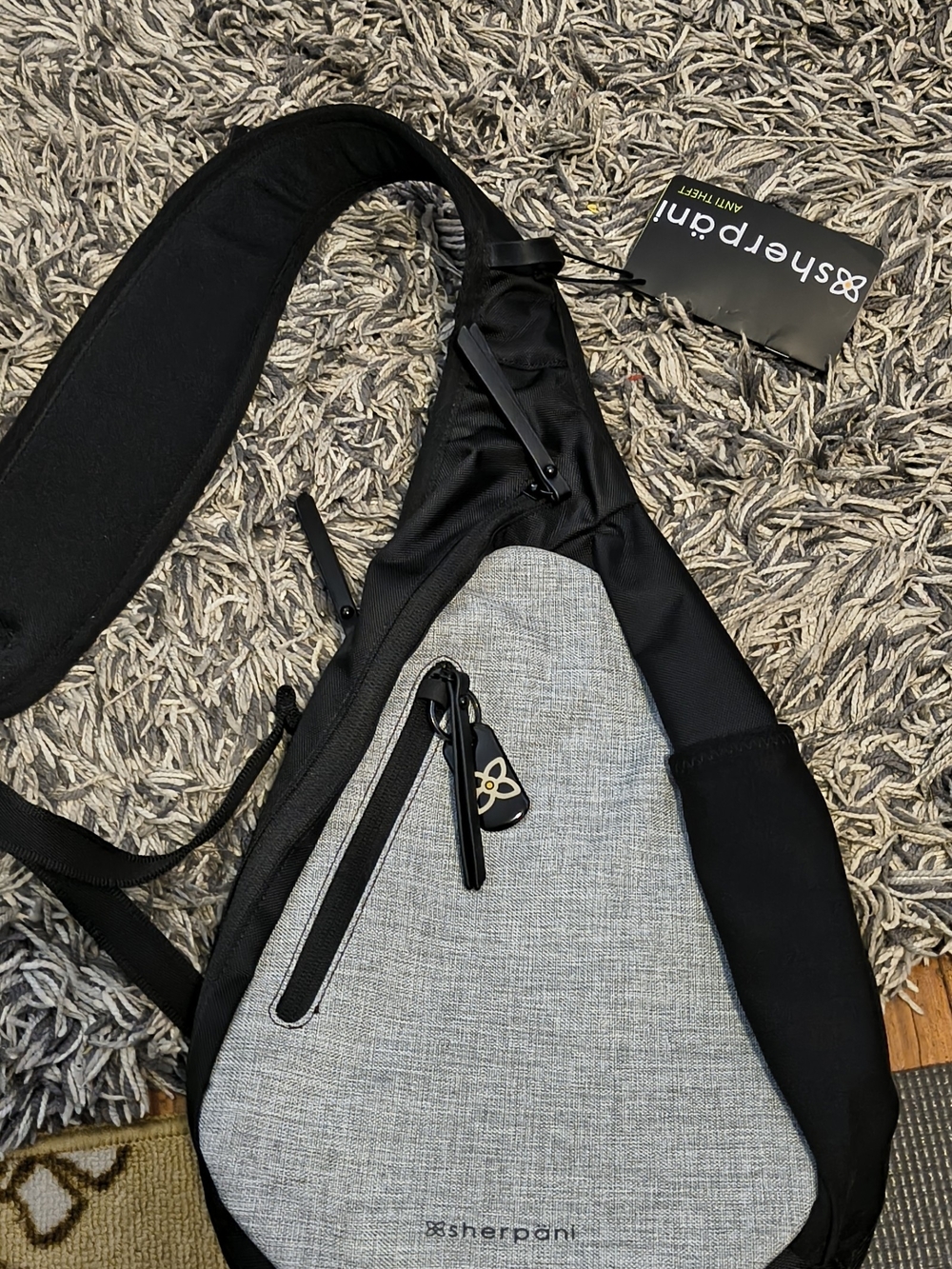 Sherpani Sling Bag in Heather Gray and Black